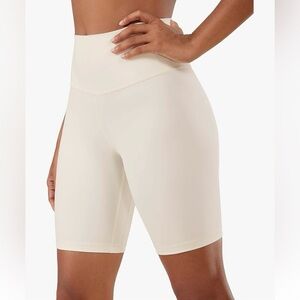 CRZ YOGA Women's Cream Bike Shorts